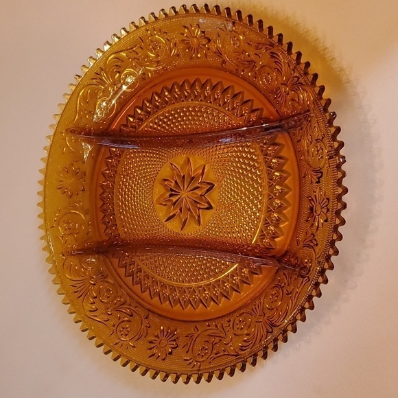 Vintage Tiara Crystal Relish Dish 3 Section Sandwich Pattern Amber Indiana Glass - Picture 1 of 7